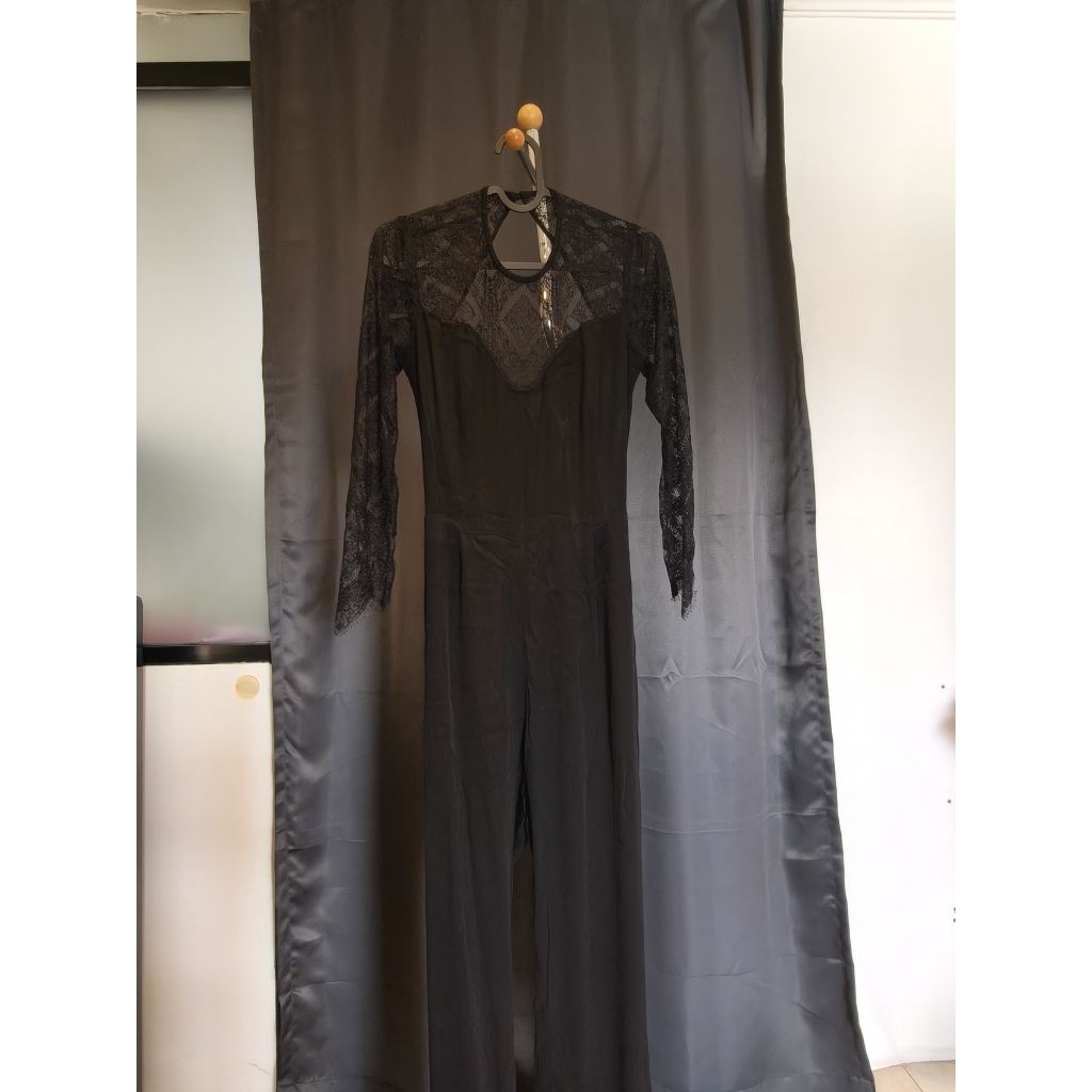 A15. Lulu Yasmine Jumpsuit