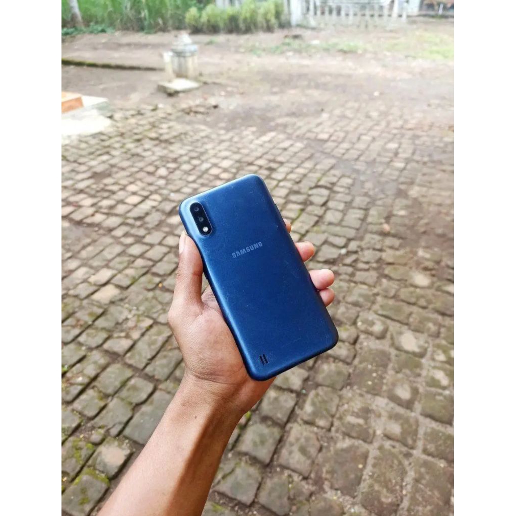 SAMSUNG A01 2/16 GB . SECOND ORIGINAL .