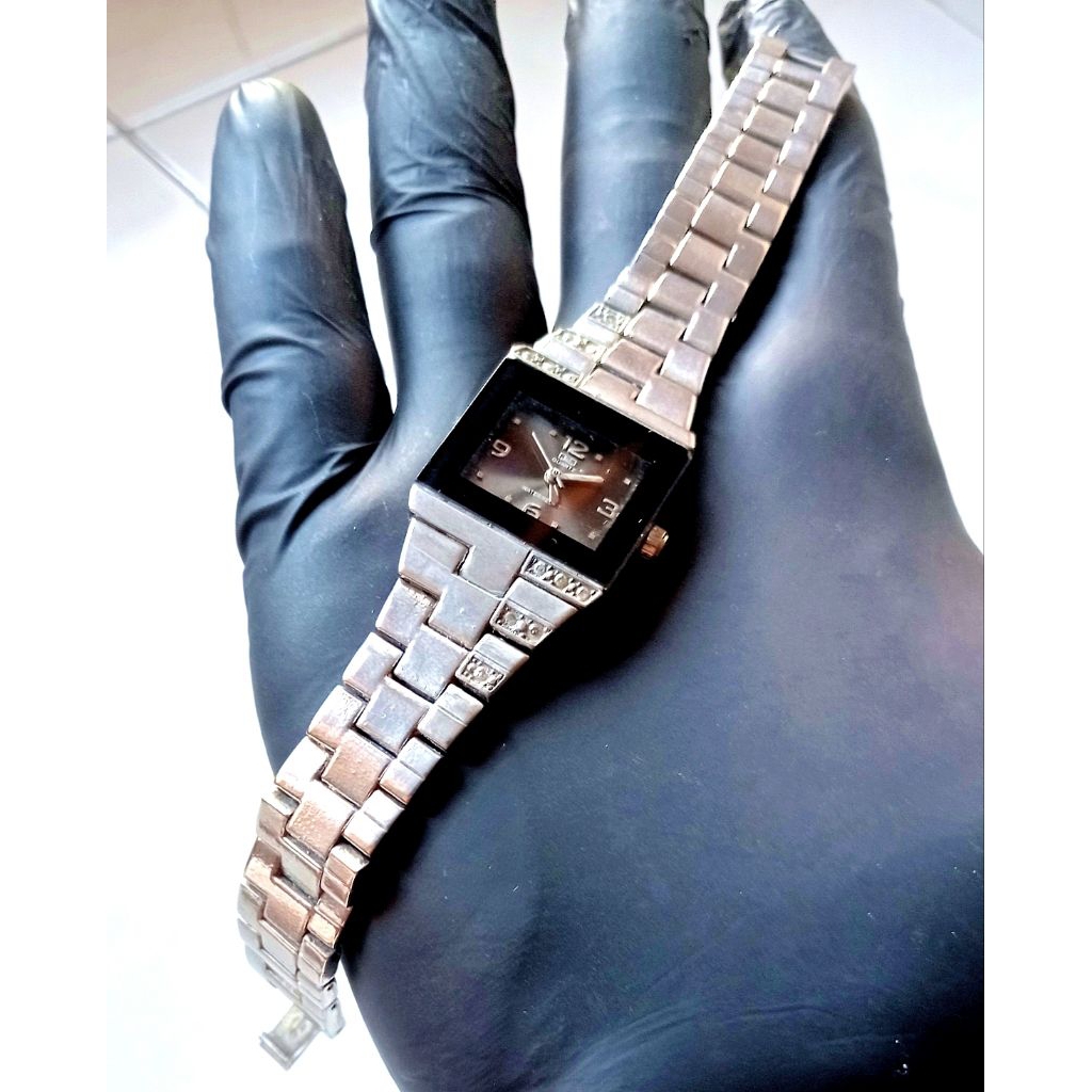 jam tangan qnq original second tank vintage