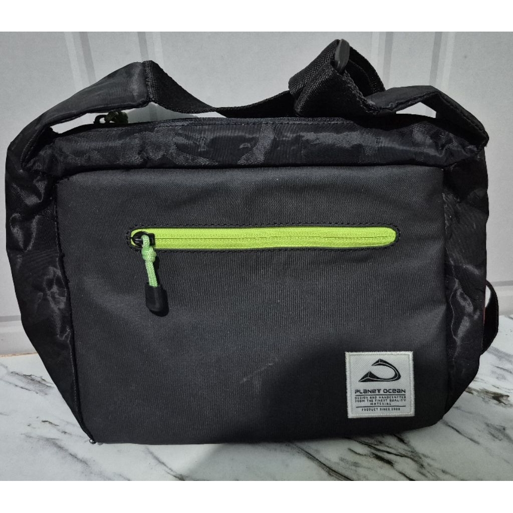 Tas Selempang Pria Planet Ocean Original Hitam Sling Bag Second Murah