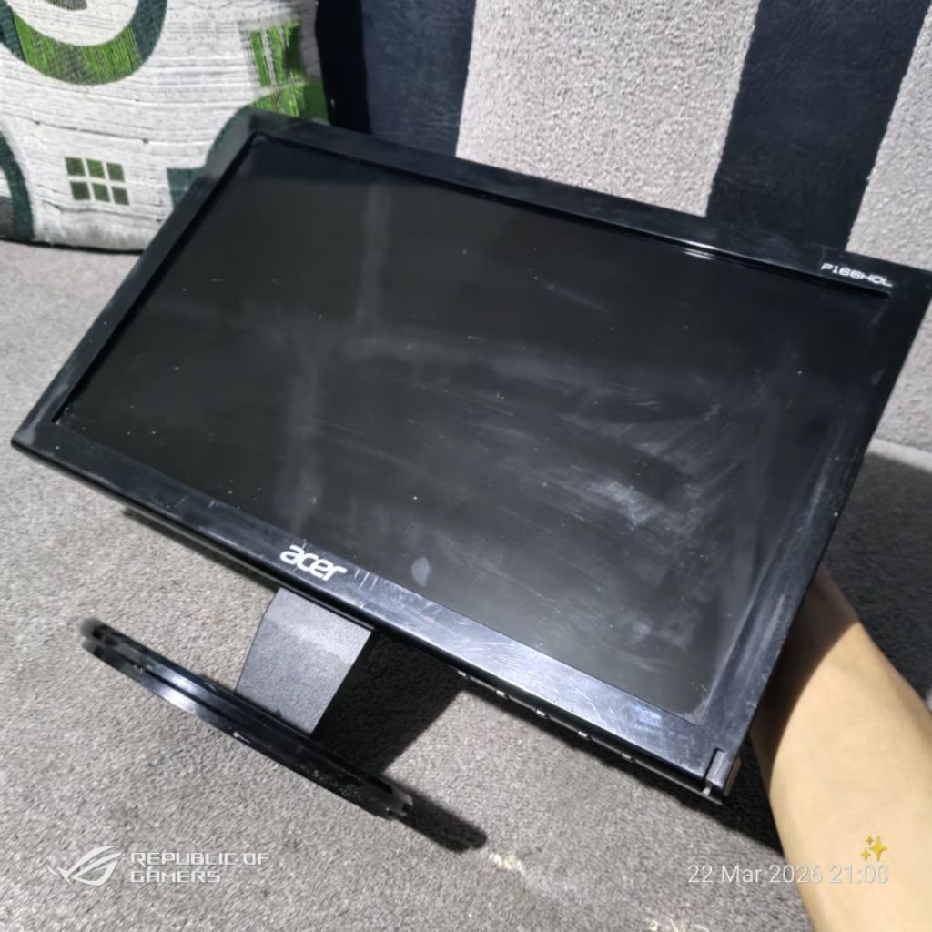 MONITOR 16 INCH WIDE SCREEN