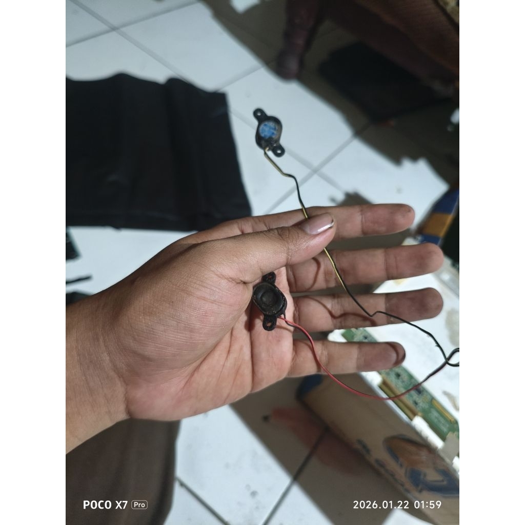 buzzer speaker laptop Toshiba c640 ori