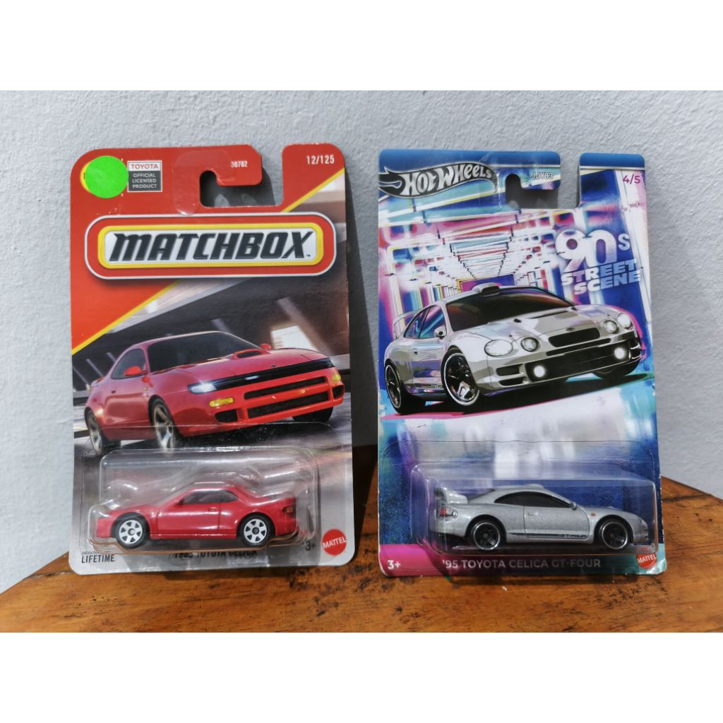 Hotwheels 95 Toyota Celica & Matchbok 1993 Toyota Celica