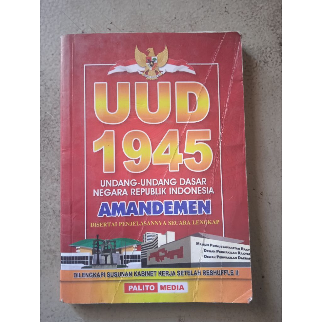 Buku Saku UUD 1945 Undang undang Dasar Negara Republik Indonesia Amandeman