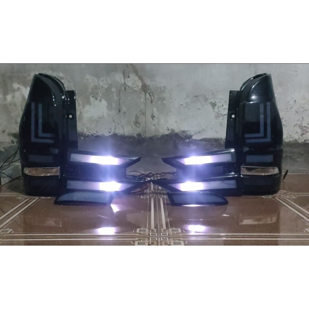 stoplamp avanza veloz 2019