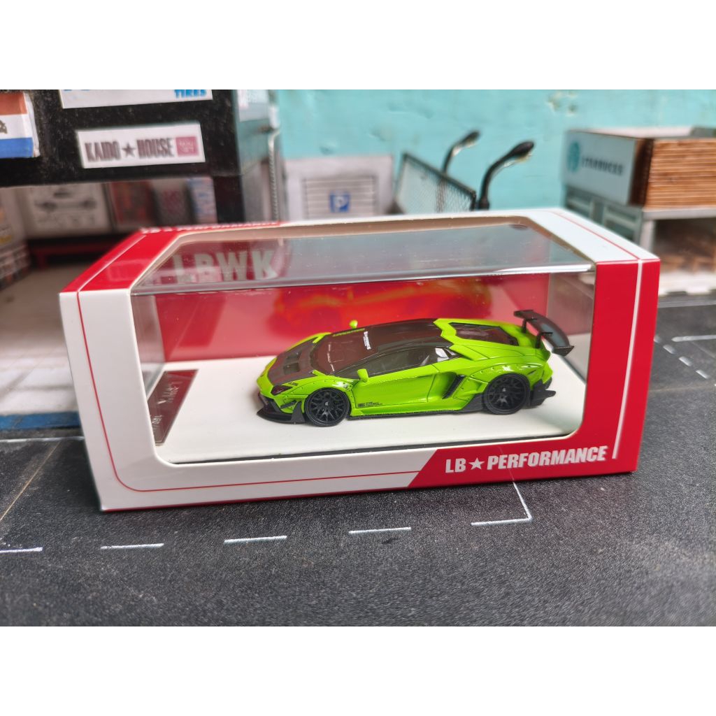 LB*performance Lamborghini LBWK (unsealed)