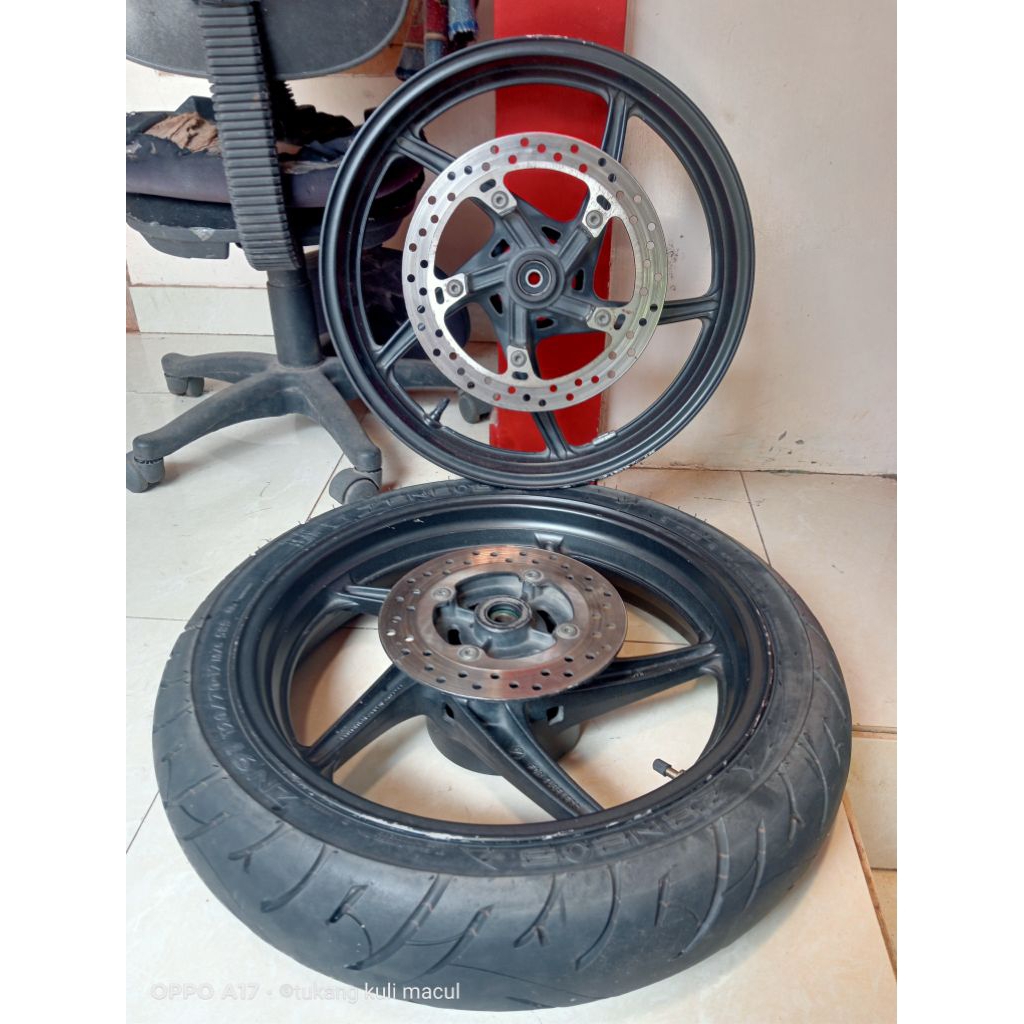 velg original cbr150 K45A