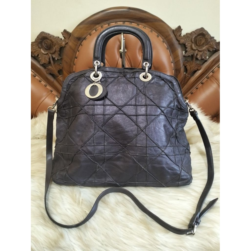 Tas kulit warna ungu ala cd