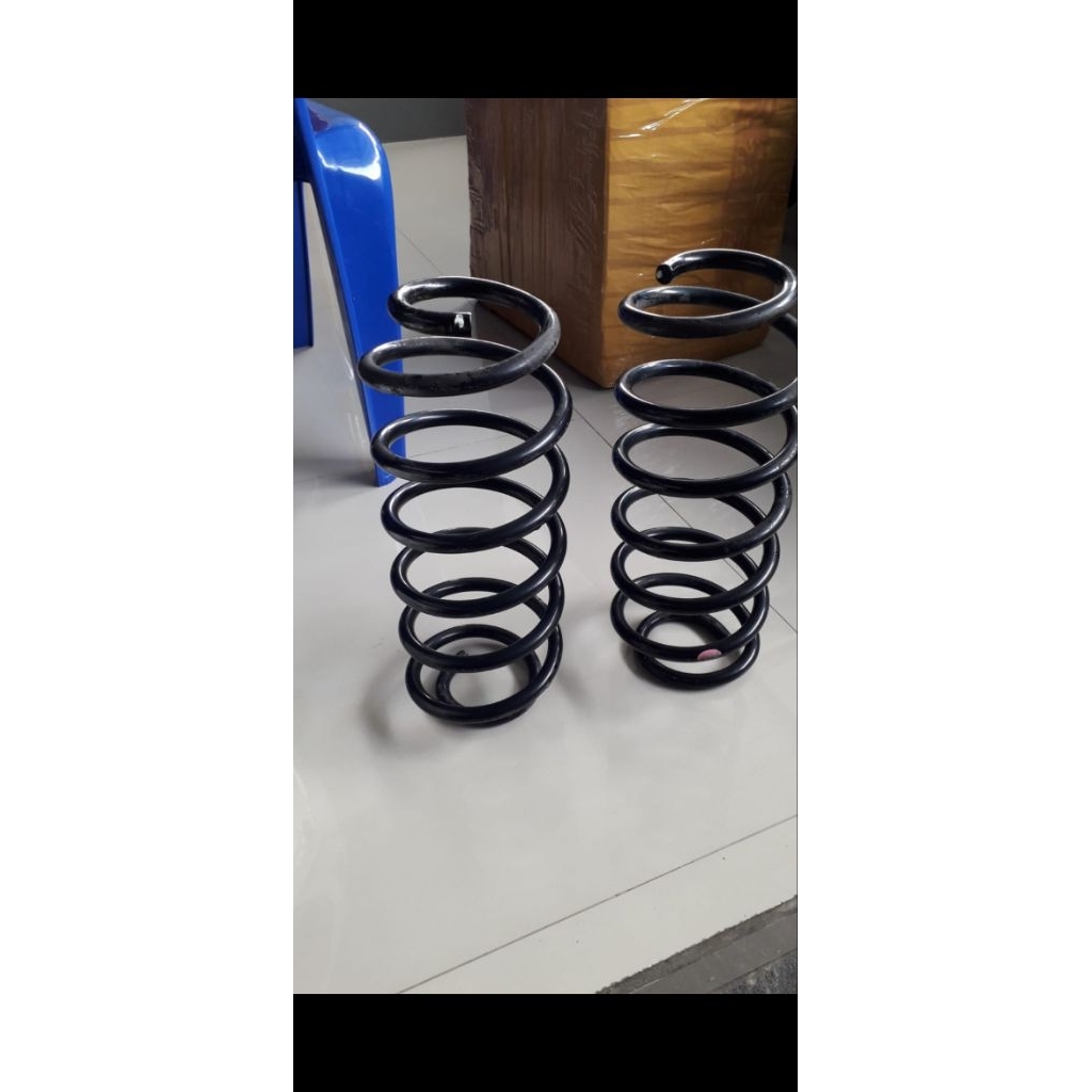 Per/Spiral Belakang Yaris