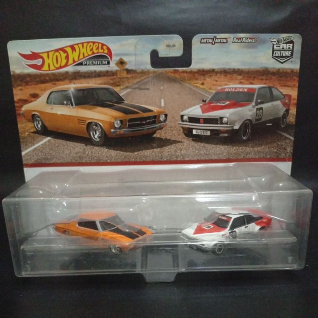 Hot wheels premium 2 Pack '73 Holden Monaro GTS & '77 Holden Torana A9X