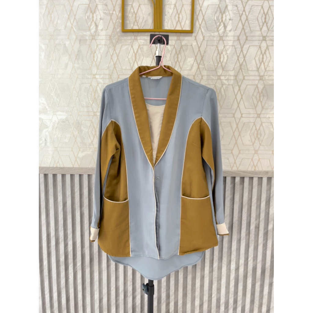 Preloved Nina Nugroho Shirt