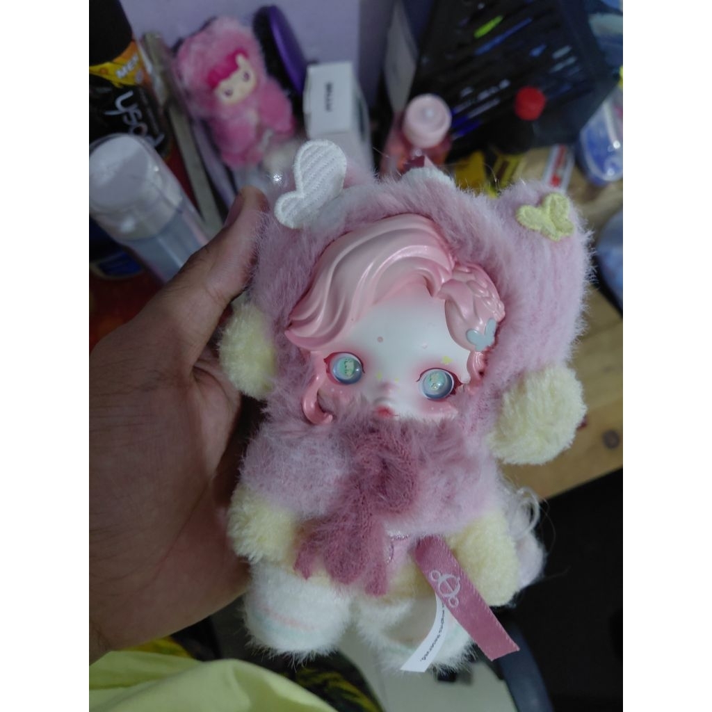 skullpanda fluttershy (booked)