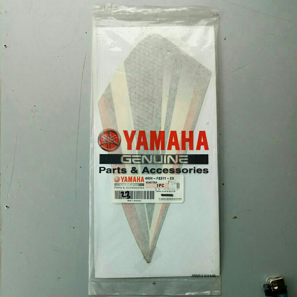 STRIPING SAYAP LUAR KANAN ATAS F1ZR 2004 KANAN ATAS F1ZR HITAM ORANGE ORIGINAL