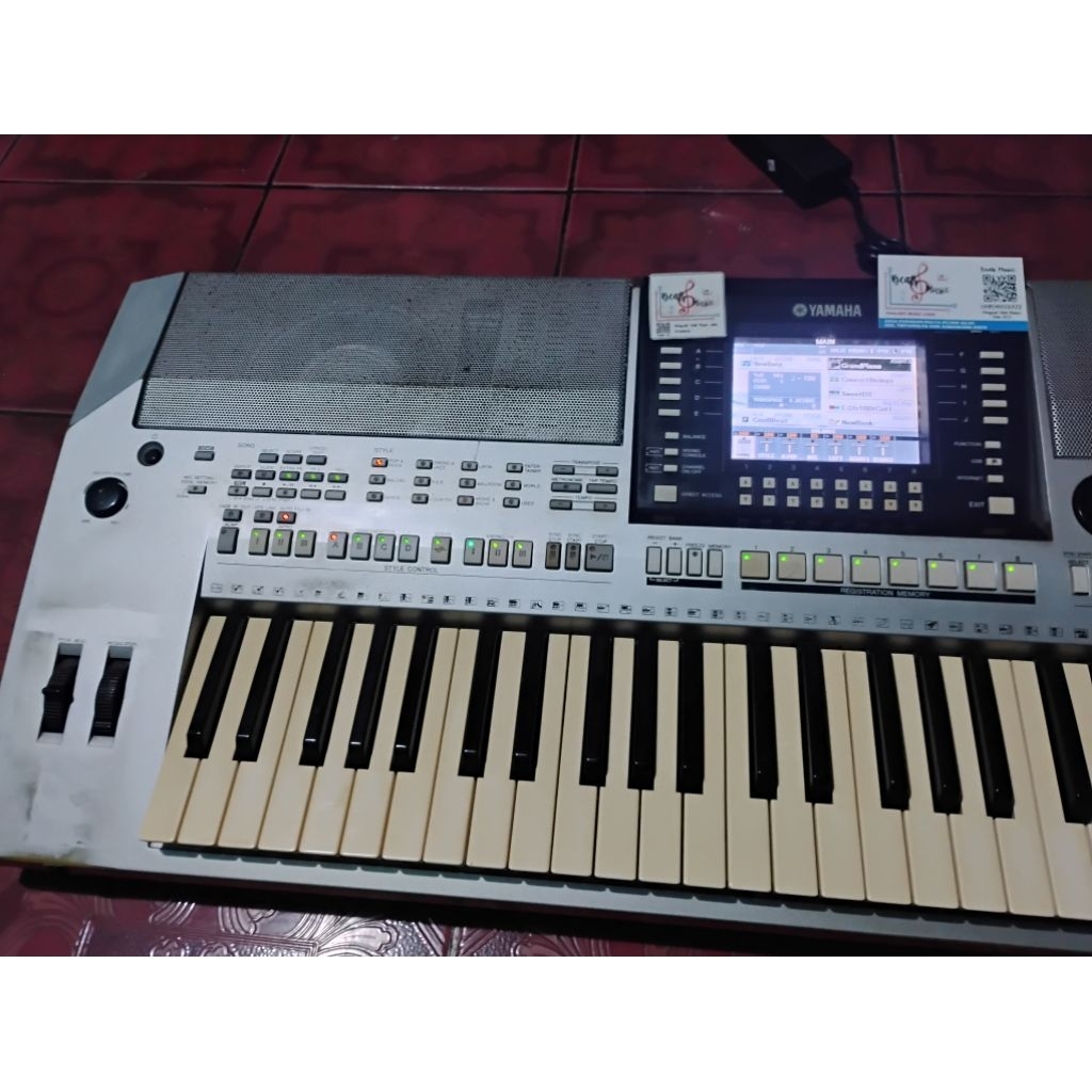 piano/organ tunggal/keyboard musik/YAMAHA PSR S 910 second