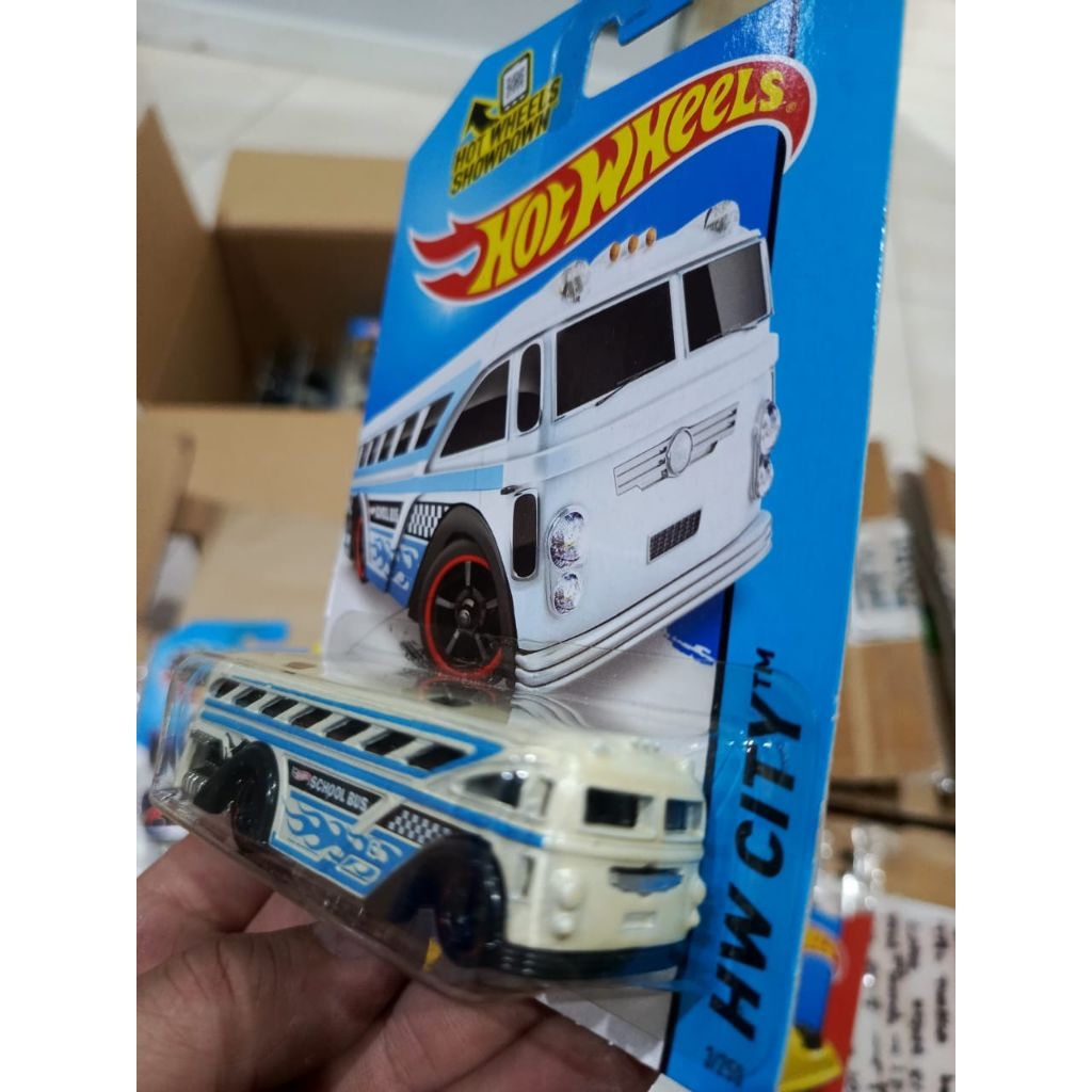 Hot Wheels Surf Bus