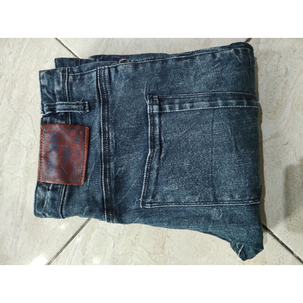 Celana Jeans Codes Combine cowok