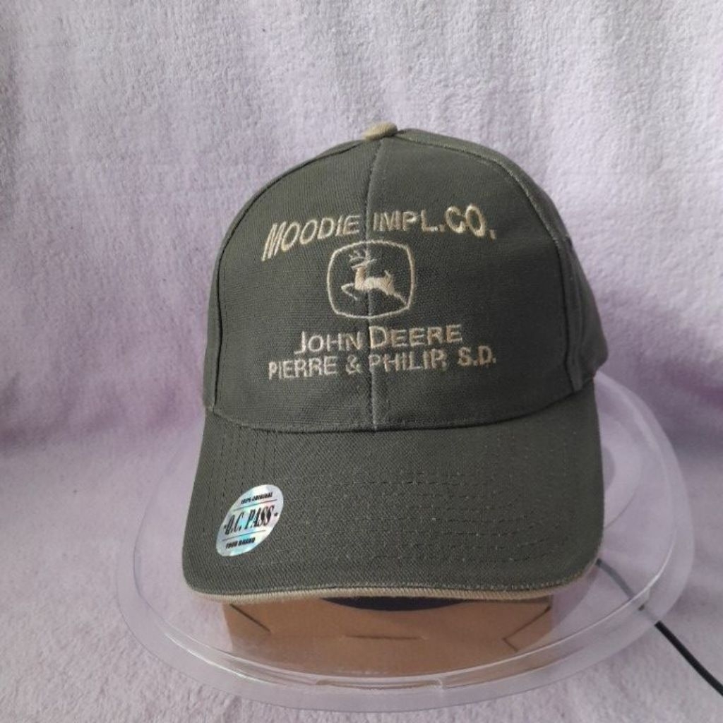 topi brand second (JOHN DEERE)