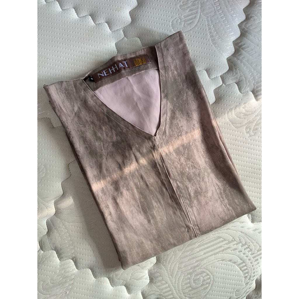 NEHHAT SADDA ABAYA SMOKEFAWN SIZE M PB 136 VGC