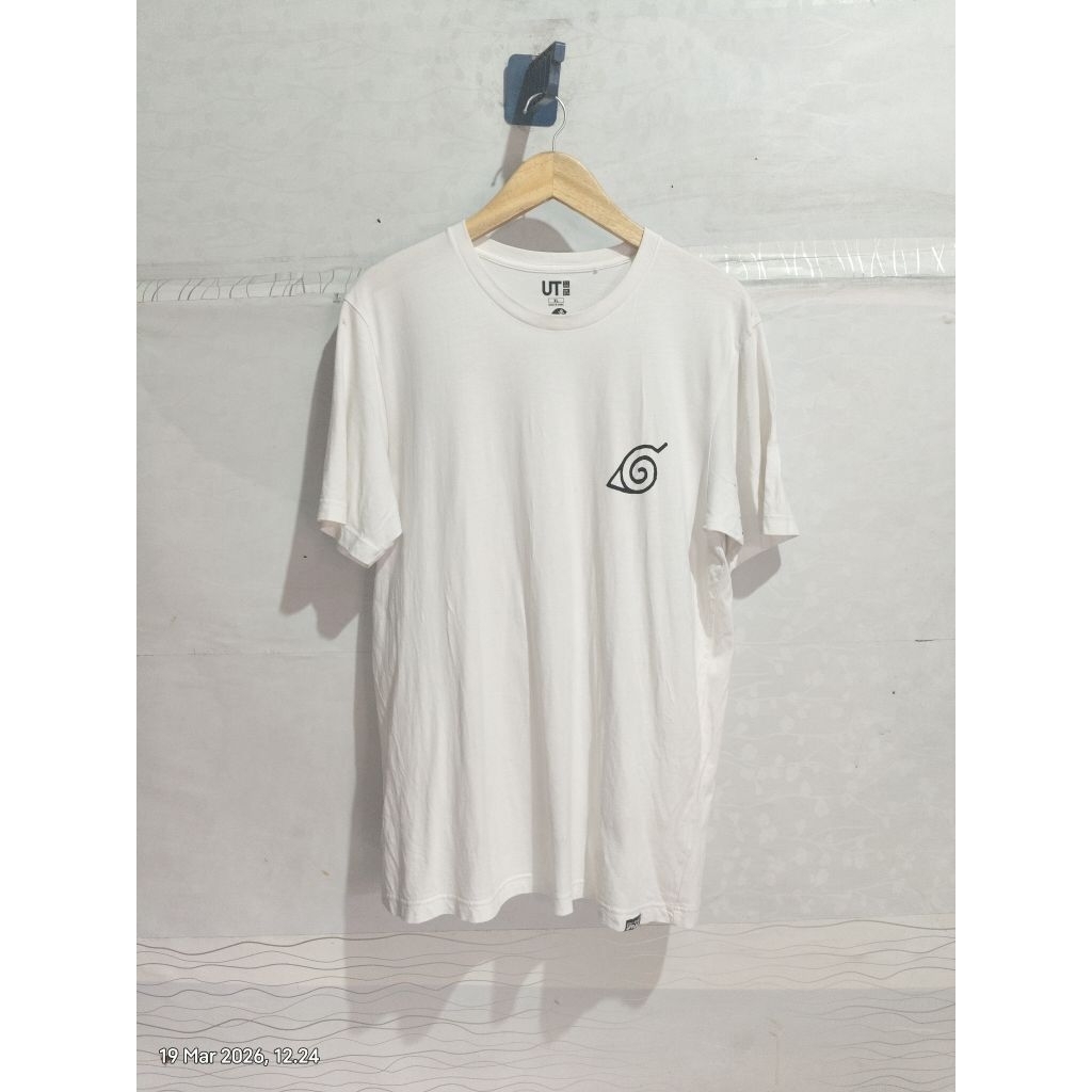 kaos pria uniqlo naruto