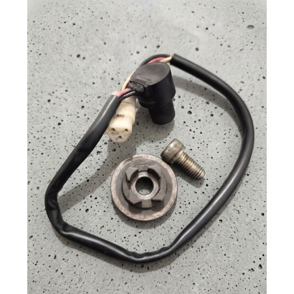 Sensor speedometer + rotor satria Fu original copotan