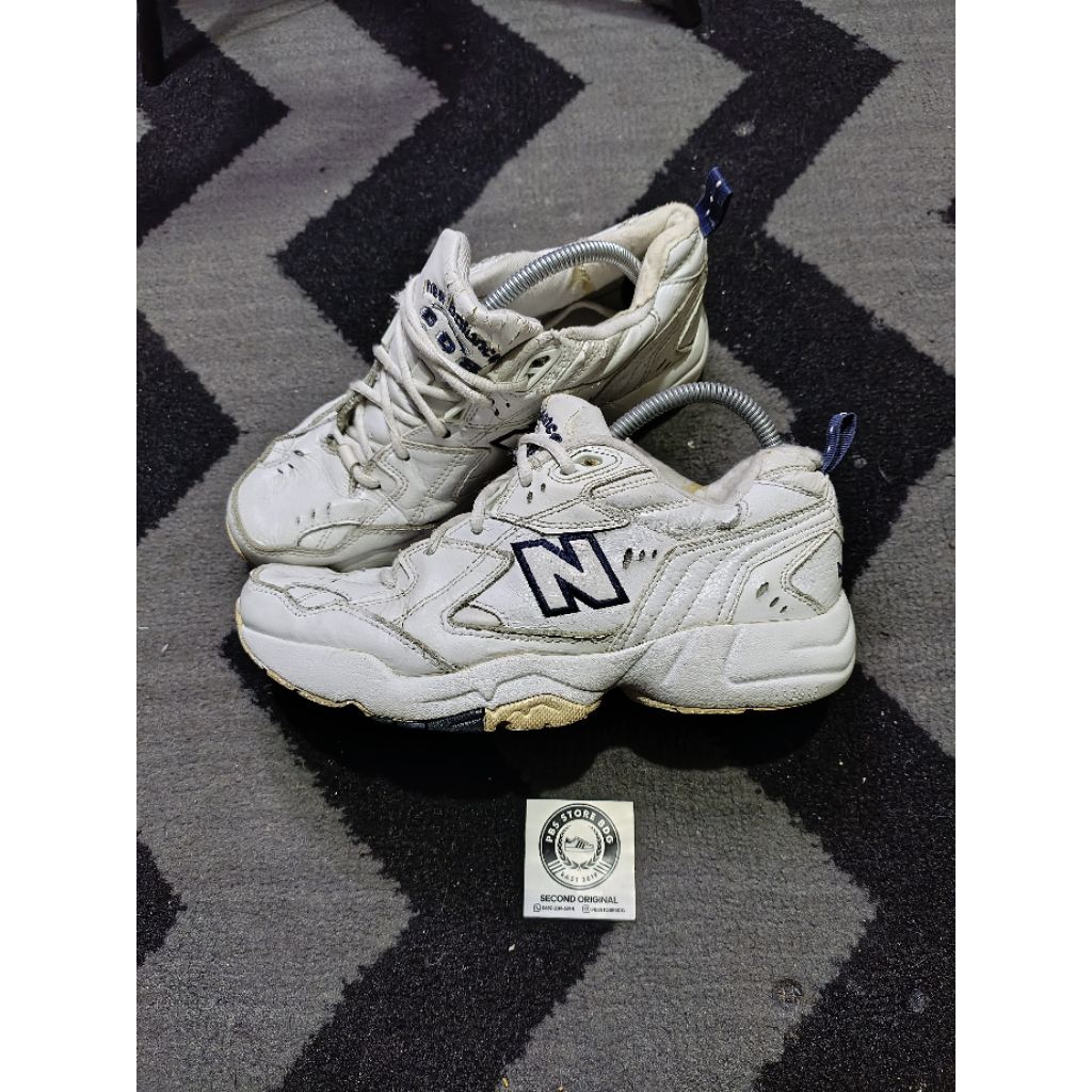 sepatu new balance 880 second original size 40 25.5cm