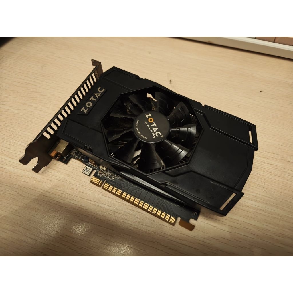 ZOTAC GeForce GTX 750 Ti 1GB GDDR5 - Bekas
