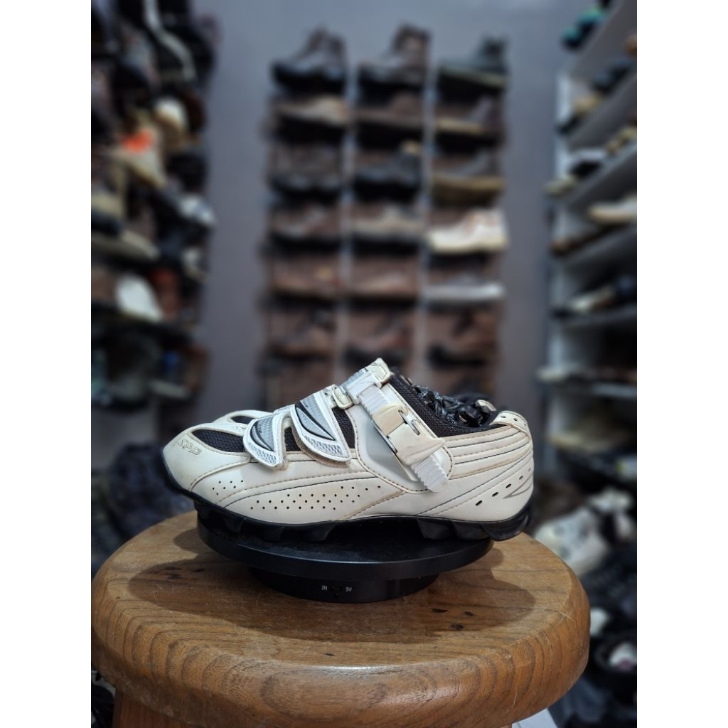 Sepatu sepeda cleat mtb SHIMANO pedaling dynamics size 39