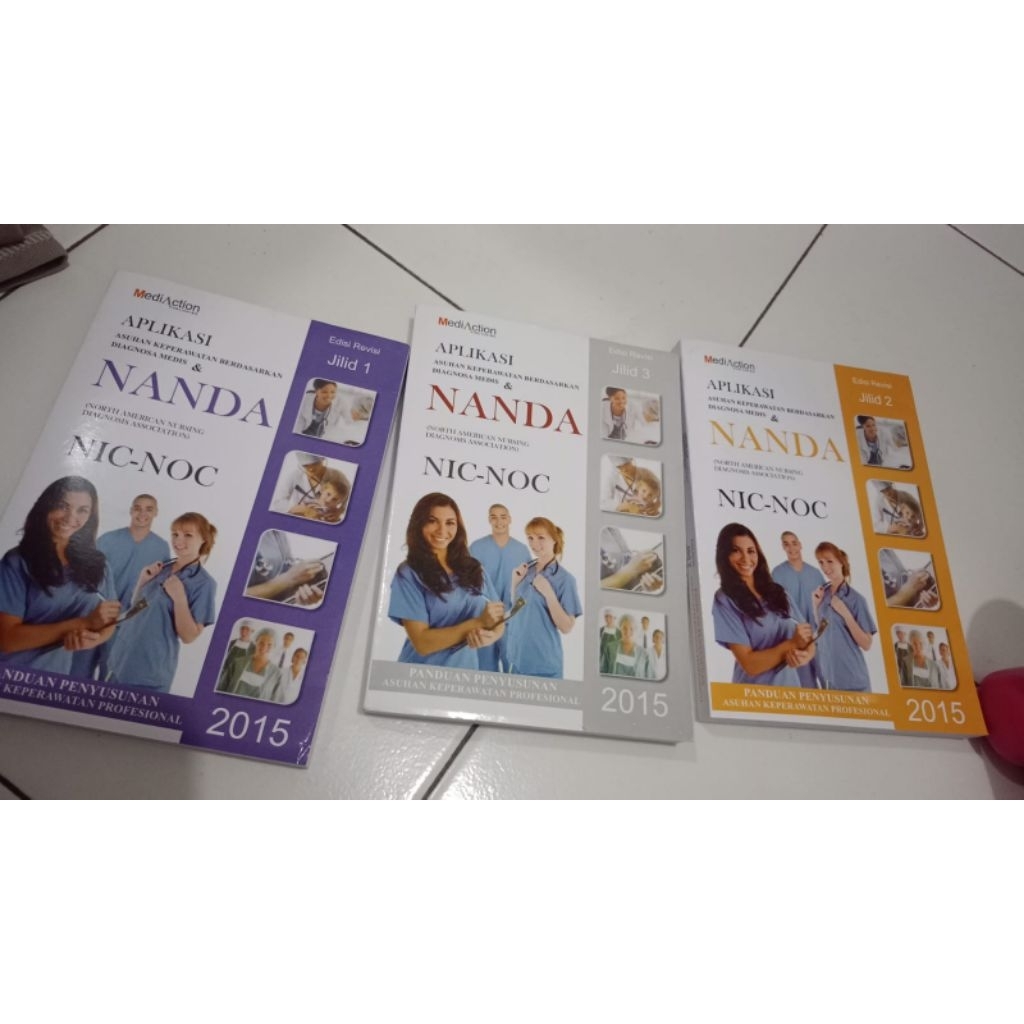 1 Paket buku Nanda Nic Noc Jilid 1,2,3, buku Keperawatann