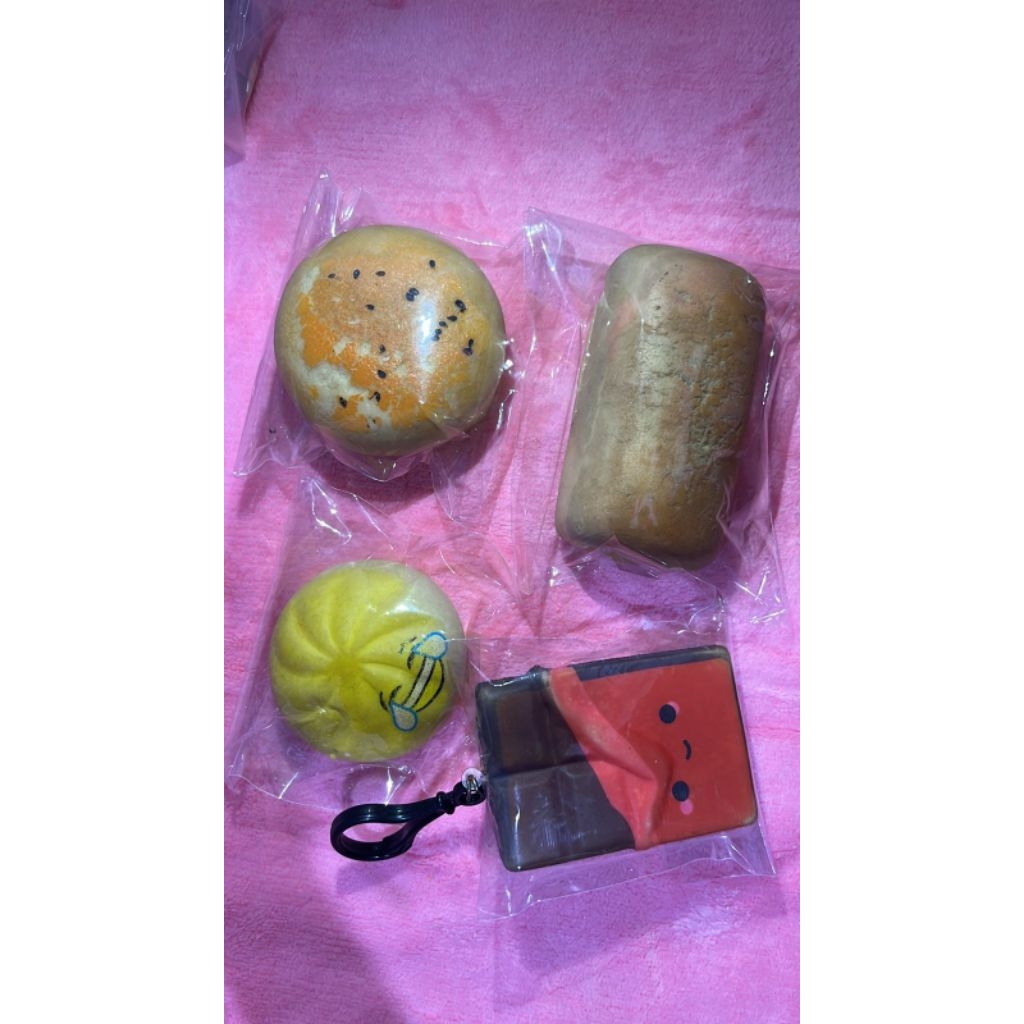 bundle(dapat semua squishy)