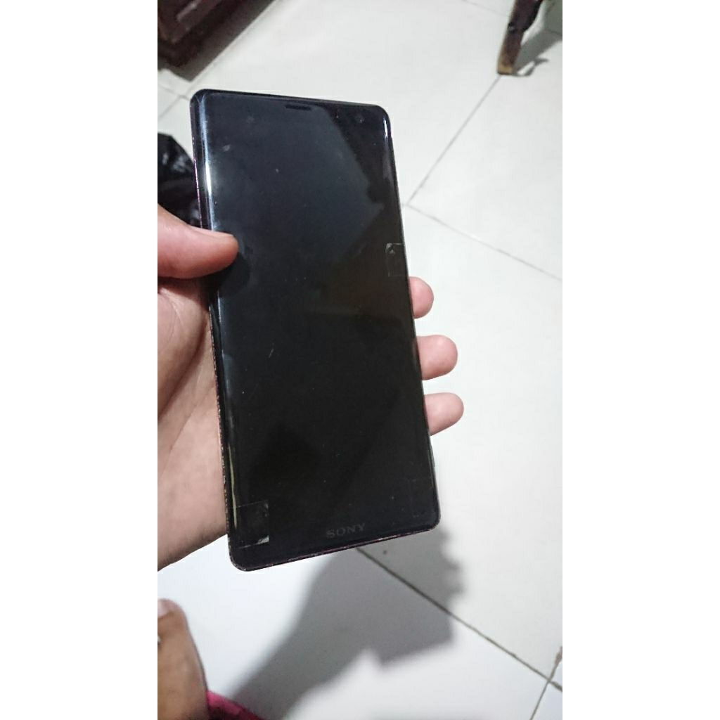 sony xz3 minus