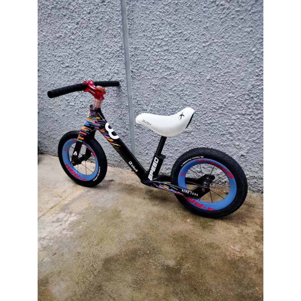 Bike8 Aero Pushbike Carbon Balance Bike (Preloved)