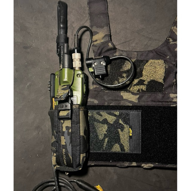 INDORAMilspec JIO universal radio pouch/PRC148/152/163 radio pouch in MulticamBlack with detachable 