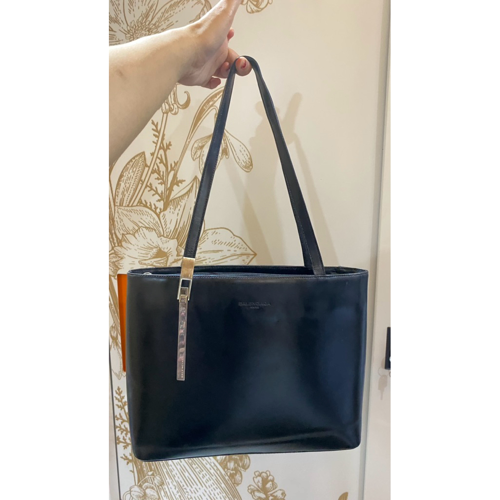 preloved tas balenciaga authentic