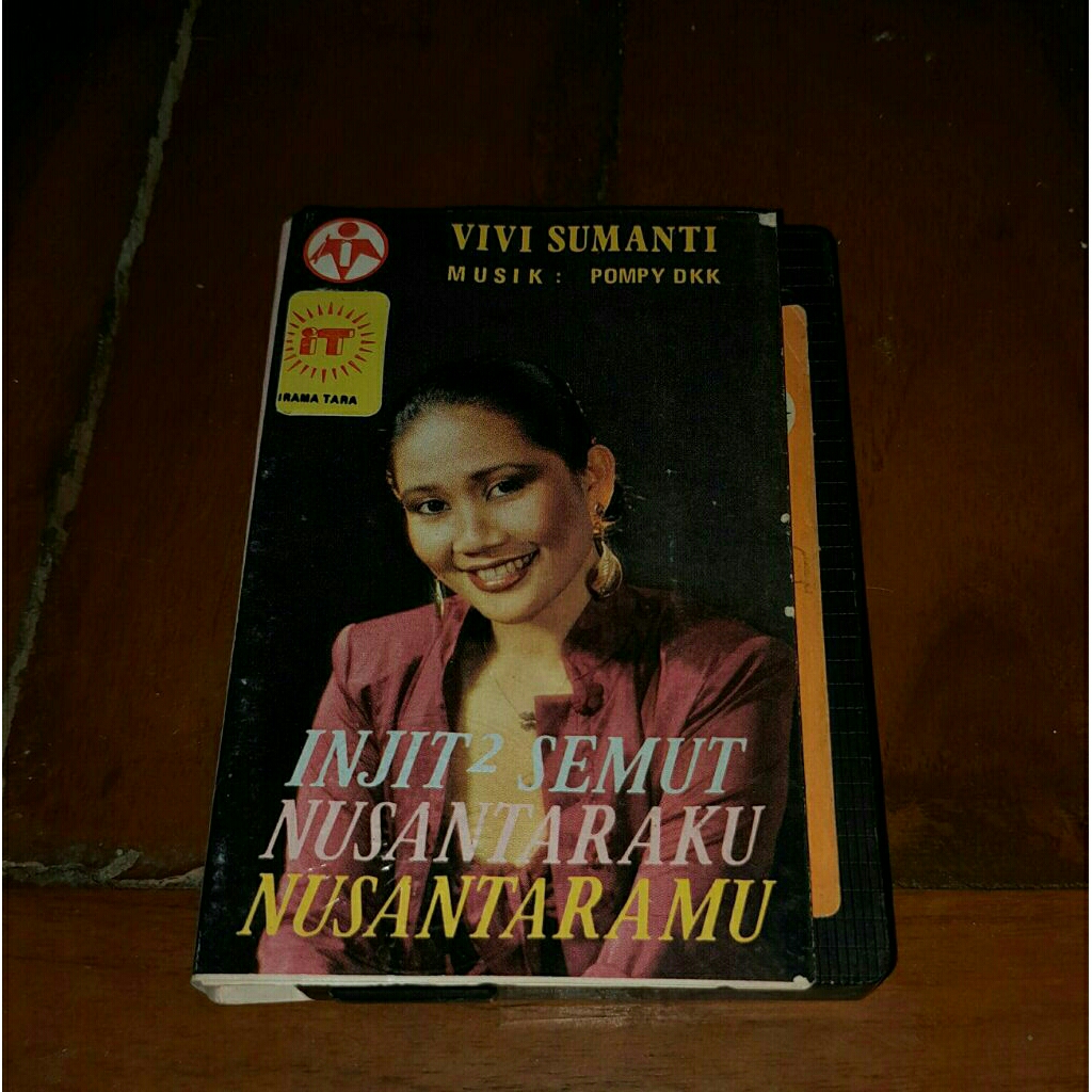 Kaset pita Vivi Sumanti