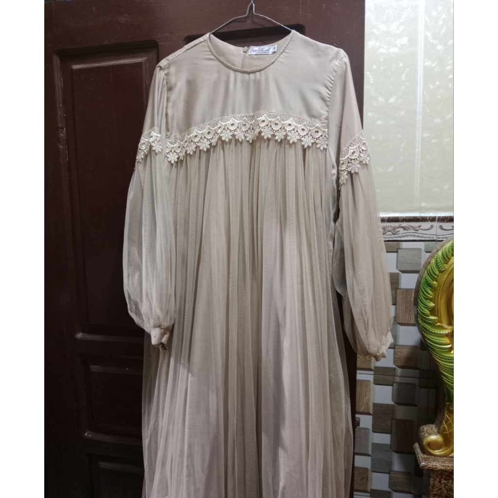 preloved dress/ gaun mewah