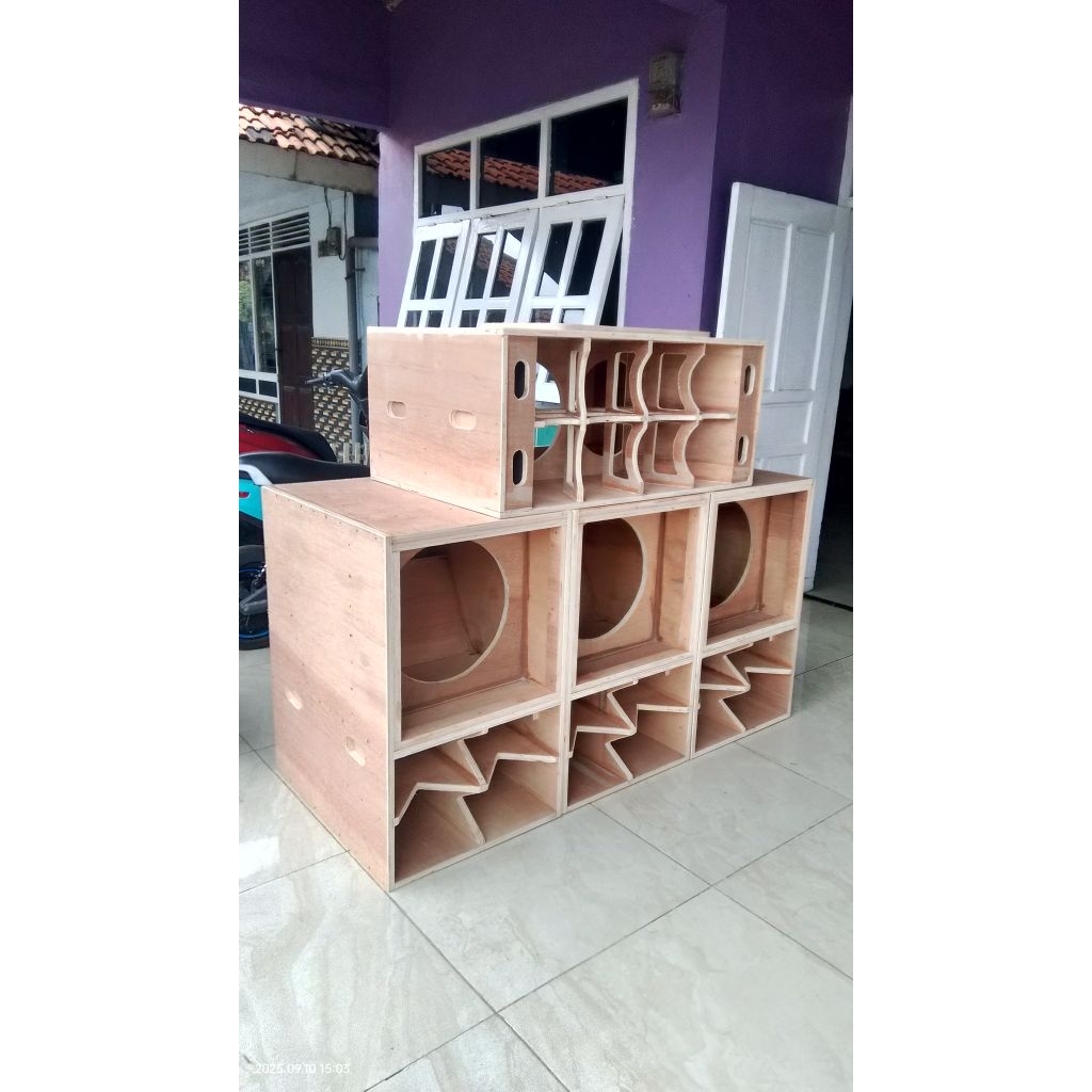 box CBS nogosari 12in