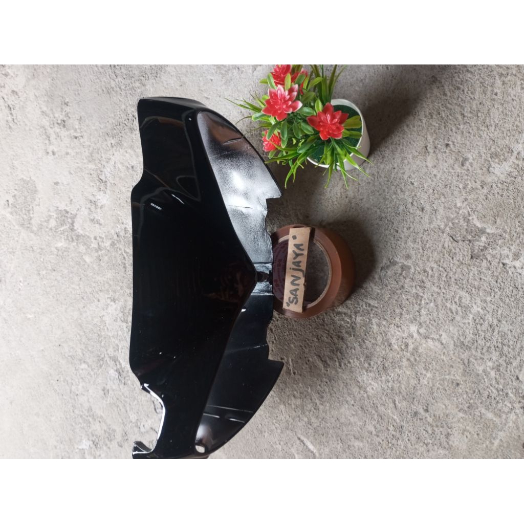 Totok Lampu Depan Jupiter Z Lama Warna Hitam