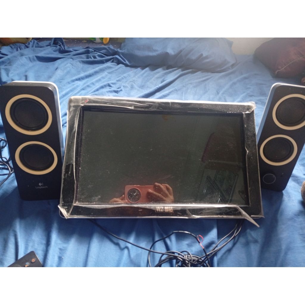 1 Set Karaoke LCD speaker seken