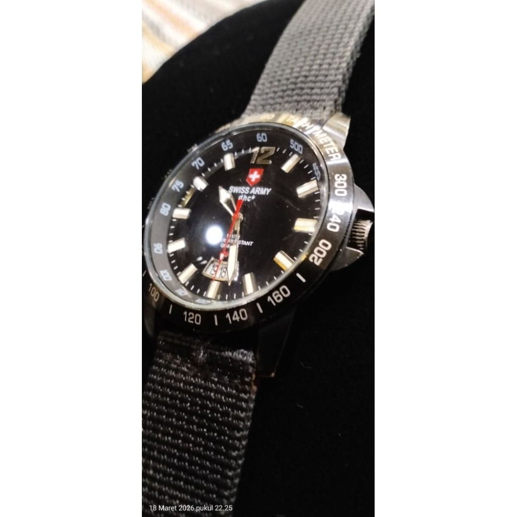 Original Jam Second preloved SwissArmy dhc hitam
