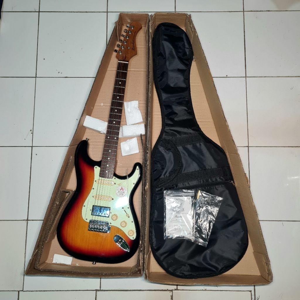 Gitar Bacchus BST 2 RSM/M 3TS Electric Guitar