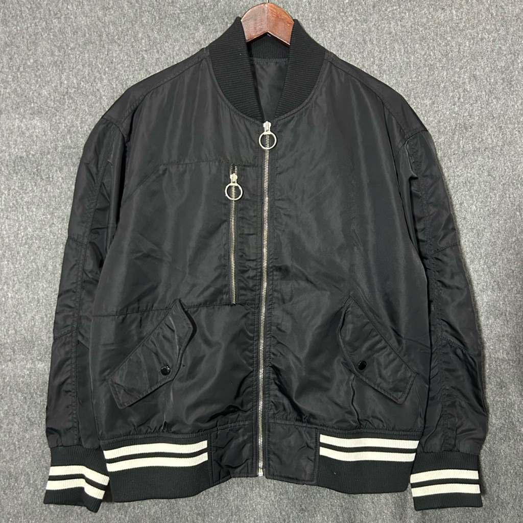 Jacket Bomber No Brand Second Preloved | Streetwear Jacket