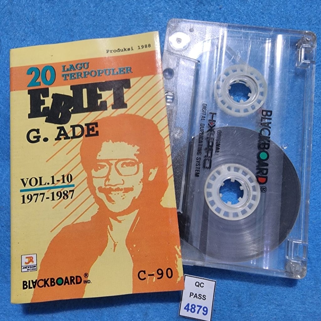 Kaset pita Ebiet G Ade / 20 Lagu Terpopuler