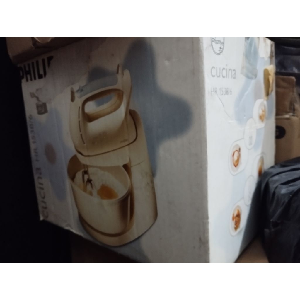 Mixer Philips Cucina HR1538 dengan dudukan prelove tanpa mangkok