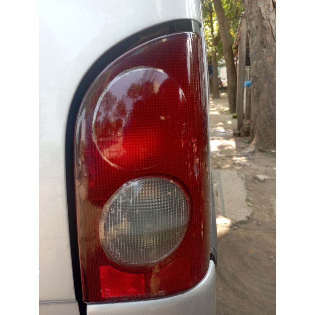lampu stopan hyundai H100 Arya /grace -ORI-COPOTAN