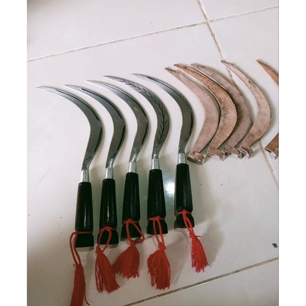 Arit Madura UK 35cm lengkap dengan sarung kulitnya