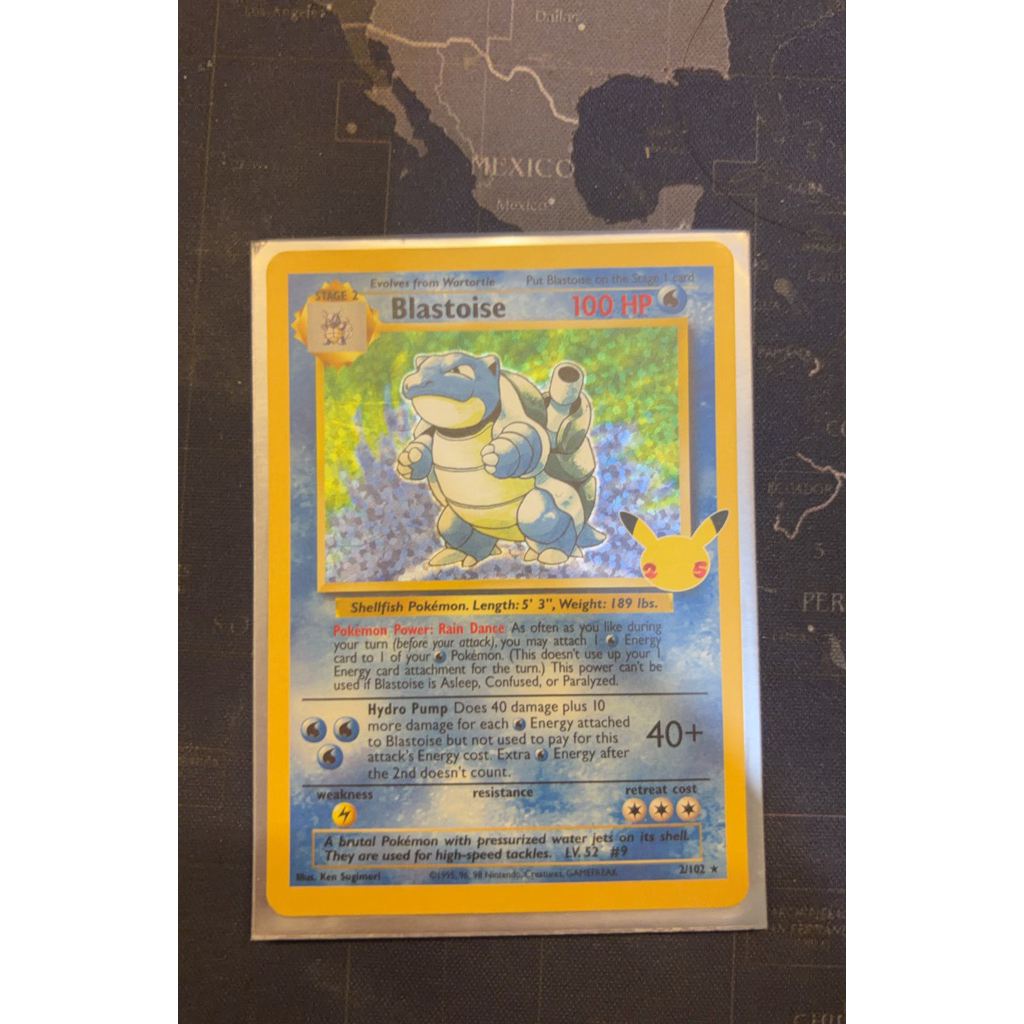 Kartu Pokémon Blastoise 100HP 2/102 25th Anniversary – Holo Rare Kondisi Bagus Siap Koleksi