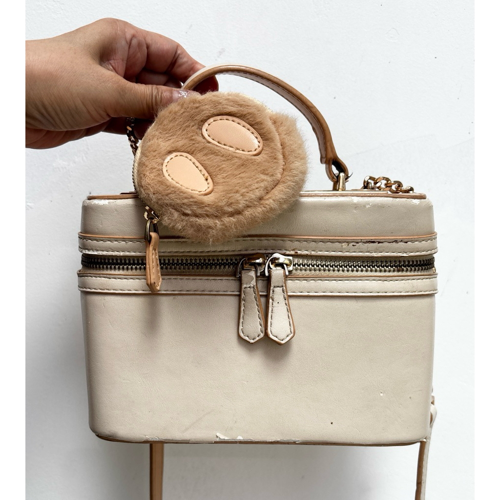 PRELOVED TAS JINJING SLINGBAG HANDBAG PEDRO SELEMPANG BAHU WARNA CREAM BEKAS SECOND LUCU