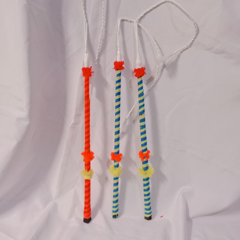 mainan pecut kuda lumping