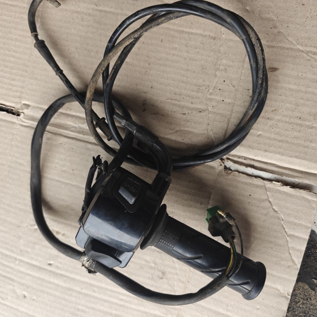 switch holder saklar tombol stater kanan rumah set kabel gas original scoopy donat k93 bekas copotan