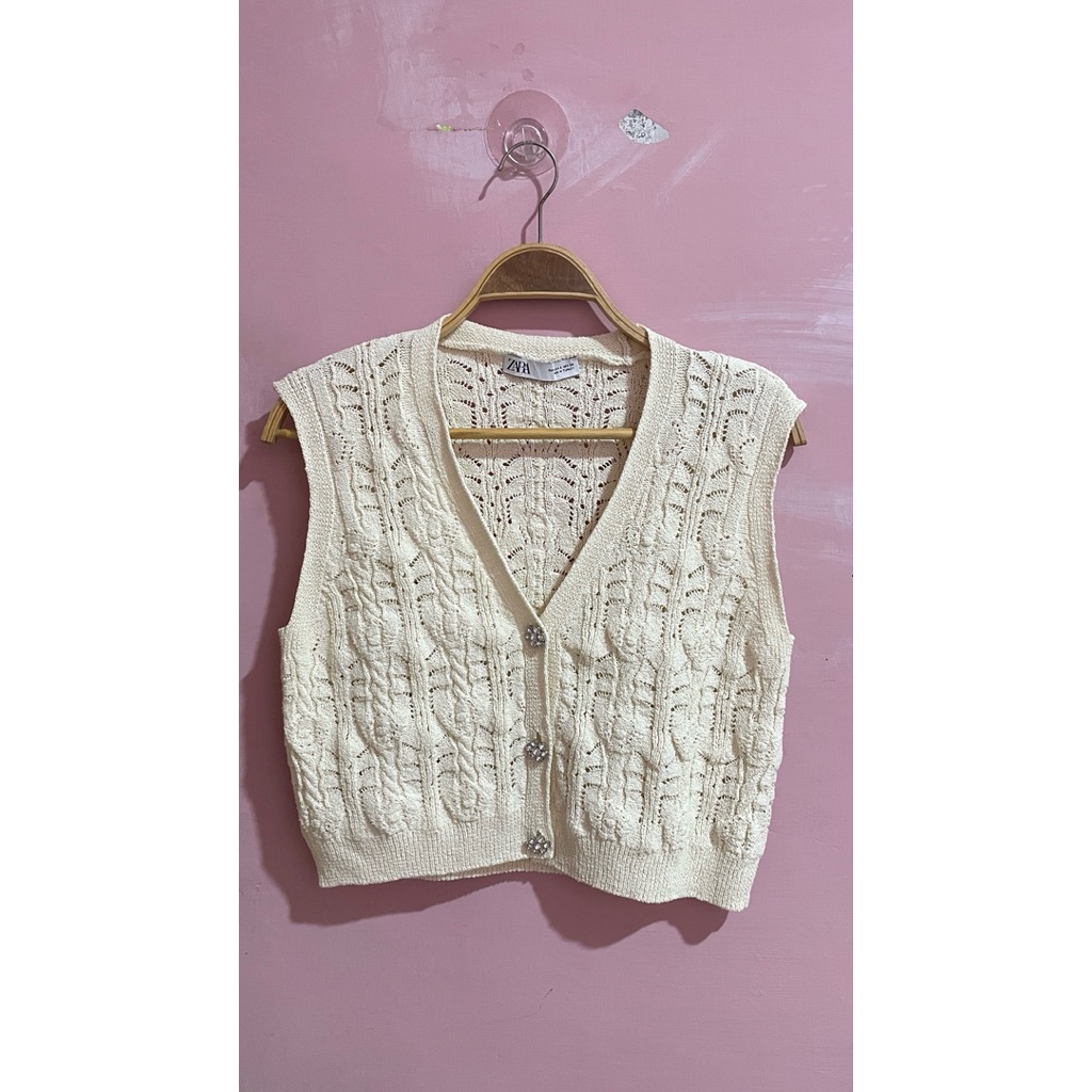 Zara vest
